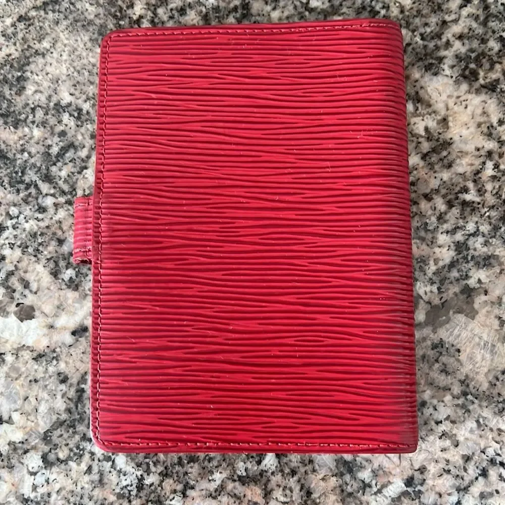 Authentic Louis Vuitton Epi Agenda PM